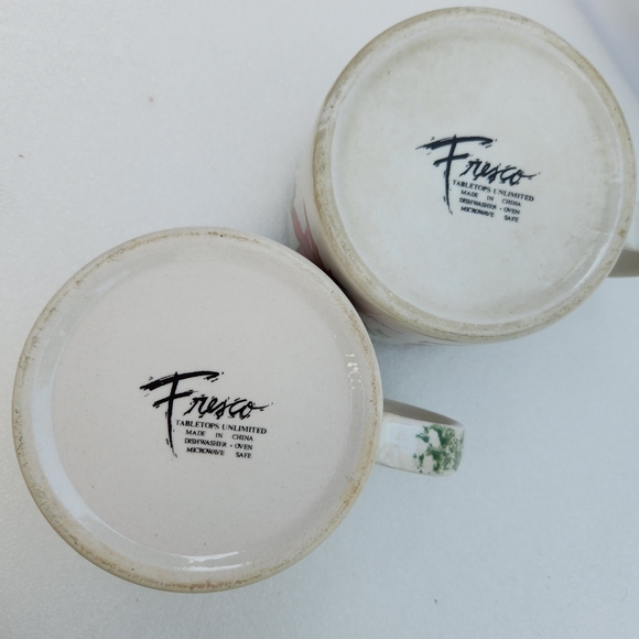 Set of 2 Vintage Ceramic Vegetable Mugs - Picture 8 of 9